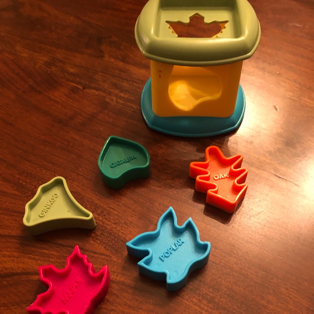 American Girl Leaf Shape Sorter Toy (Retired)